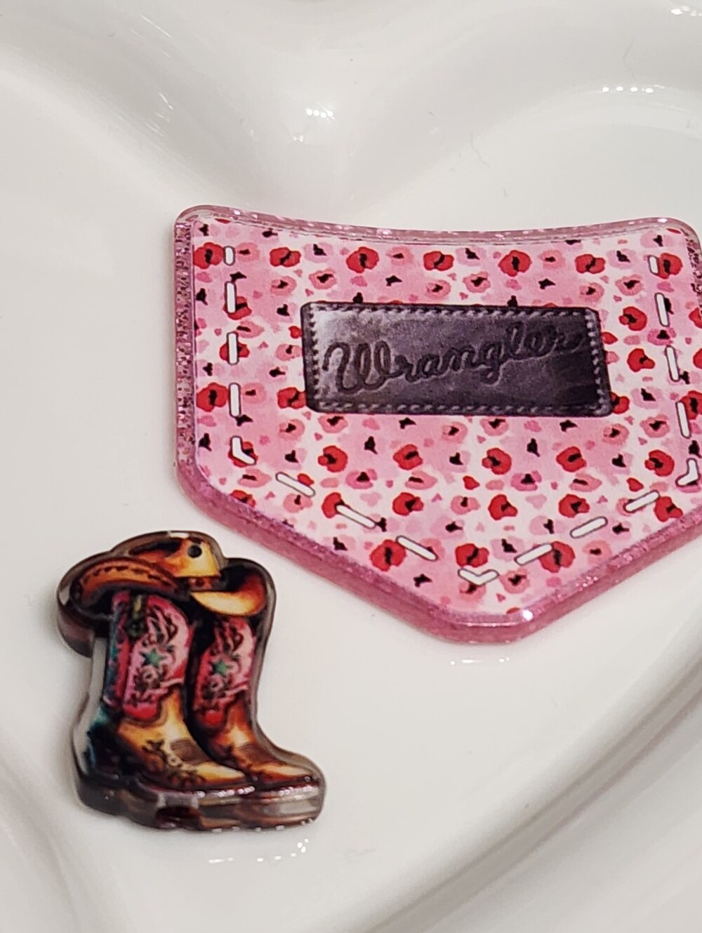Country Boots Flatback Focal Bead Badge Keychain‎ Crafts Beaded Pen Magnet Clip